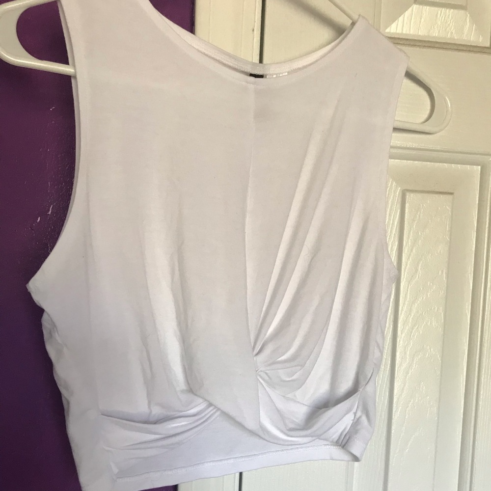 White Crop top Size S